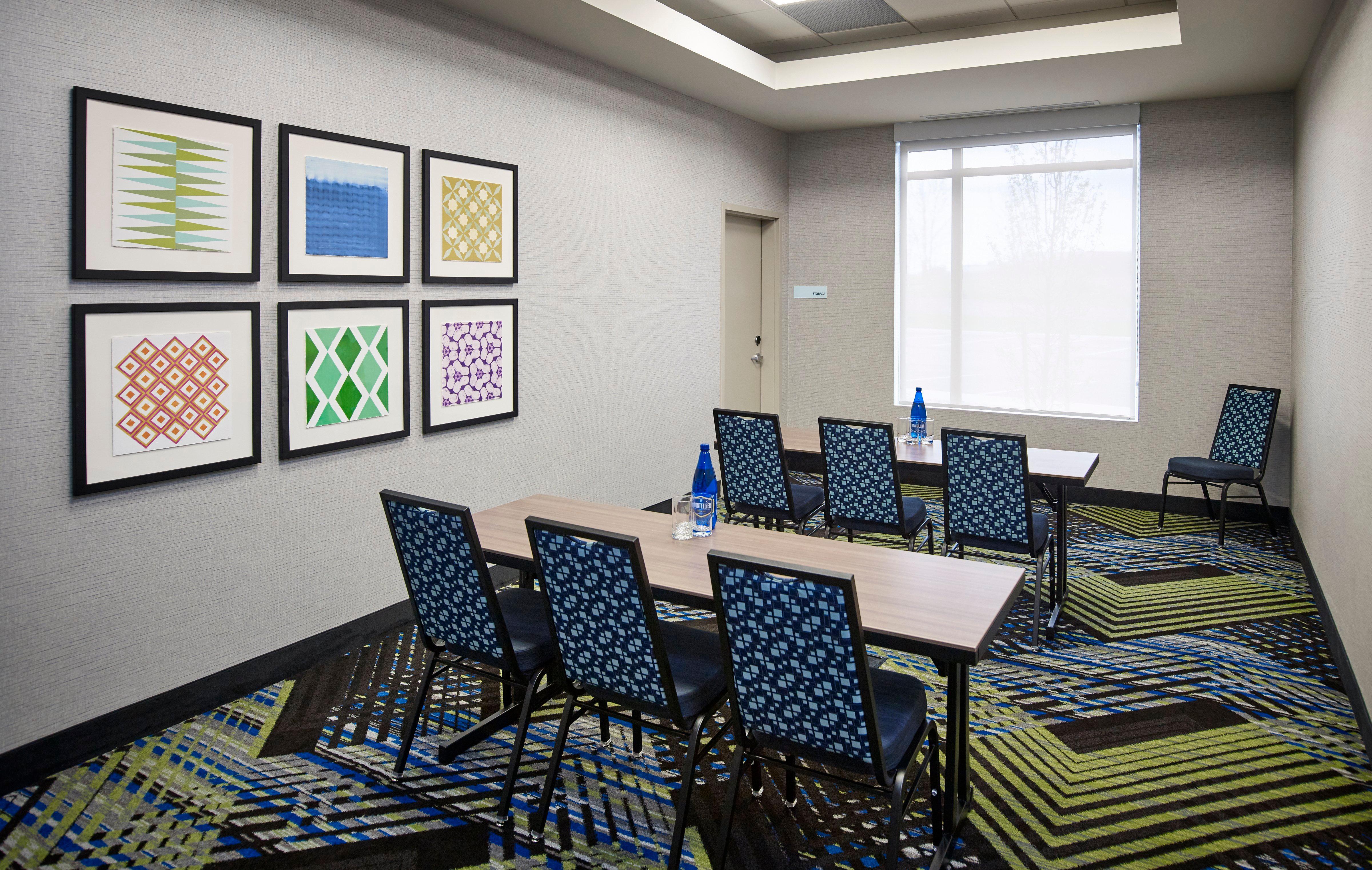 Holiday Inn Express Niagara-On-The-Lake By Ihg Niagara-on-the-Lake Exterior foto