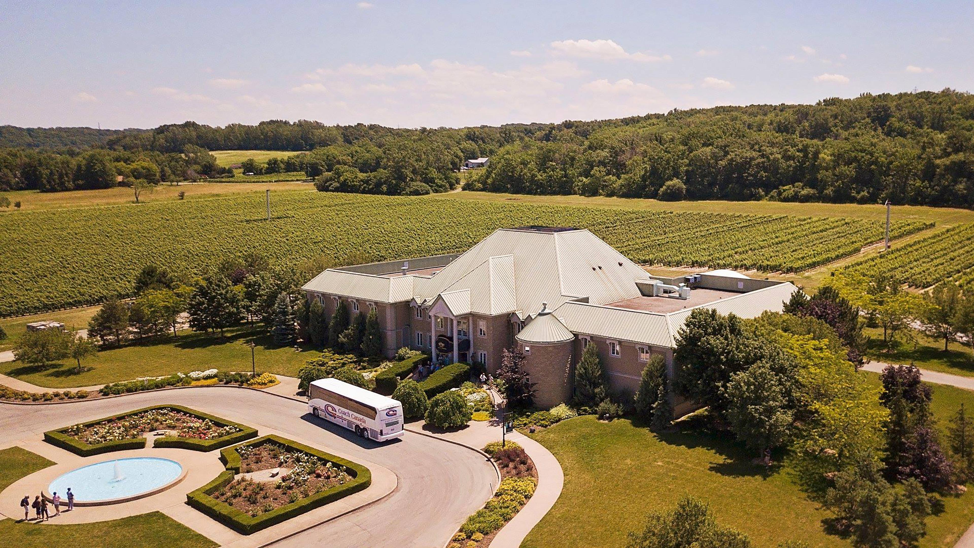 Holiday Inn Express Niagara-On-The-Lake By Ihg Niagara-on-the-Lake Exterior foto