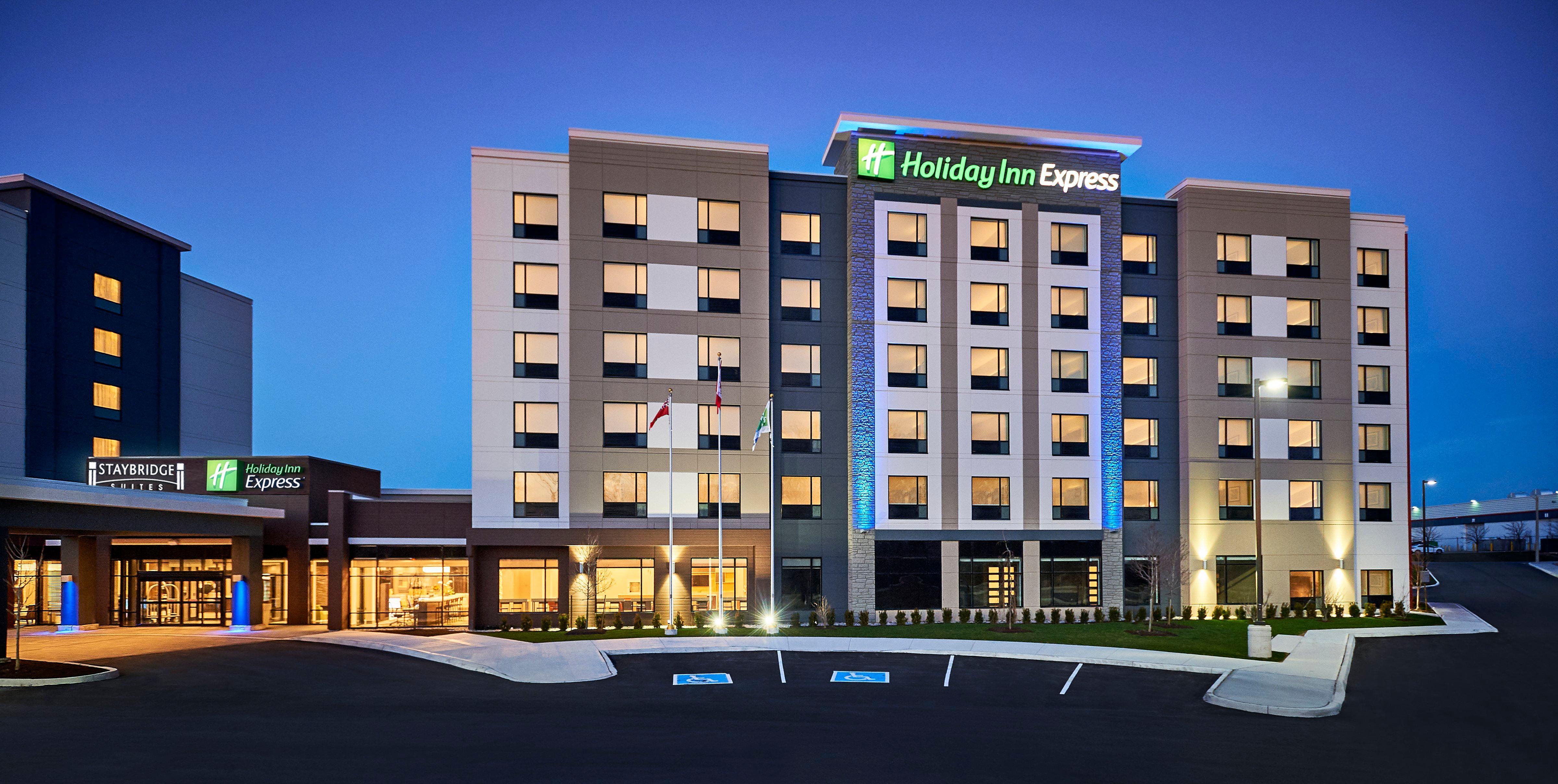 Holiday Inn Express Niagara-On-The-Lake By Ihg Niagara-on-the-Lake Exterior foto