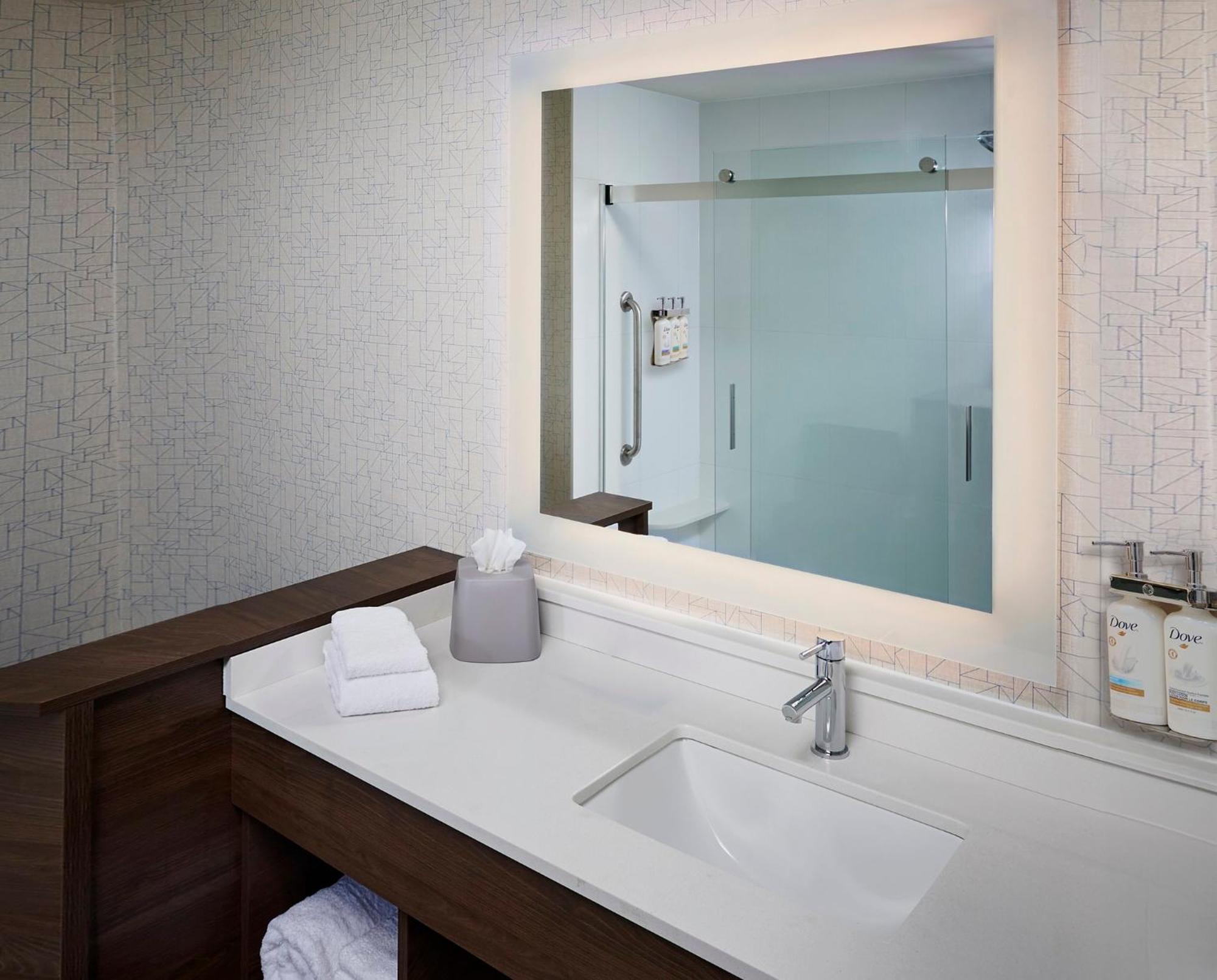 Holiday Inn Express Niagara-On-The-Lake By Ihg Niagara-on-the-Lake Exterior foto