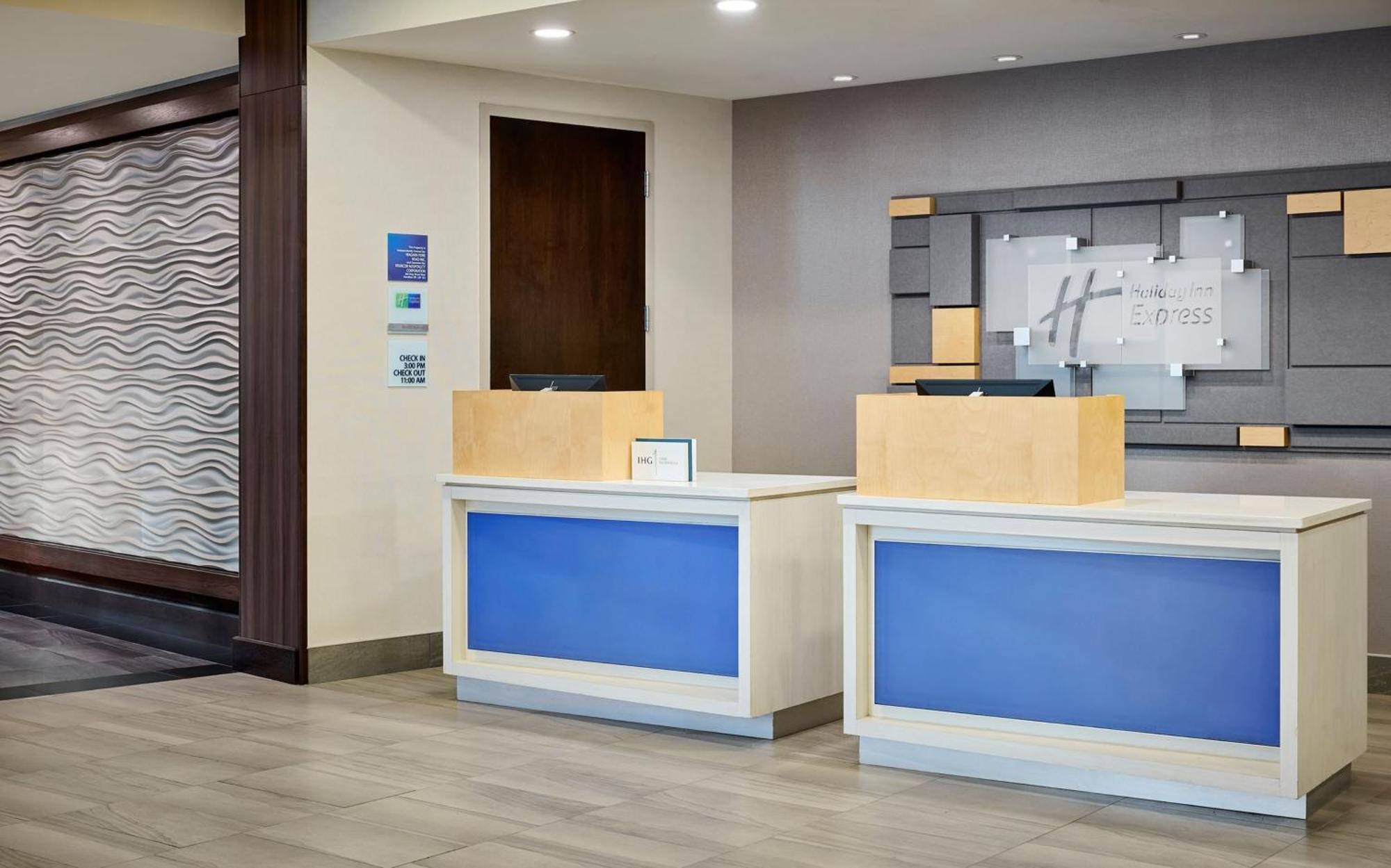 Holiday Inn Express Niagara-On-The-Lake By Ihg Niagara-on-the-Lake Exterior foto