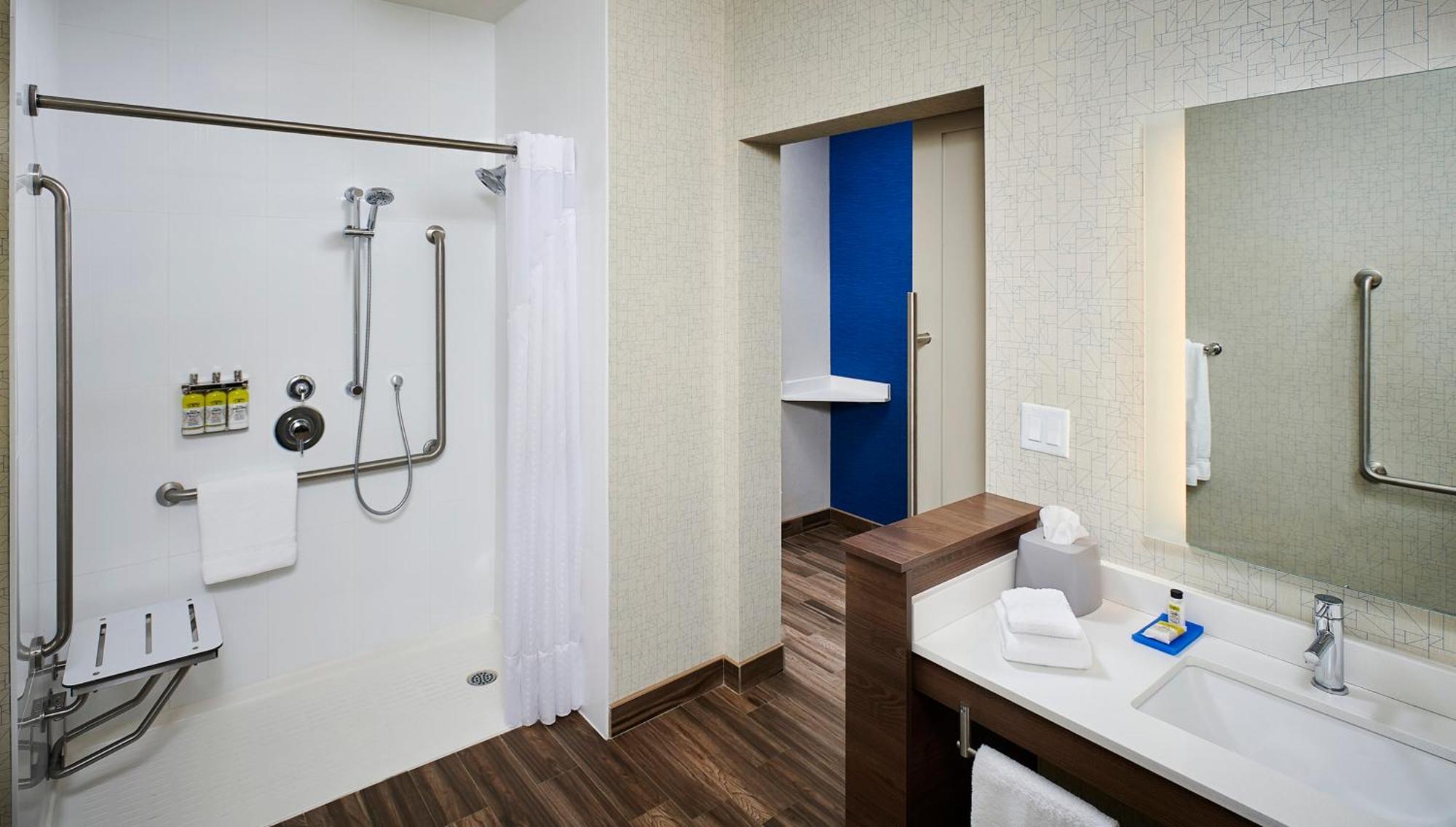 Holiday Inn Express Niagara-On-The-Lake By Ihg Niagara-on-the-Lake Exterior foto